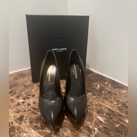 Saint Laurent - Picture 5 of 5